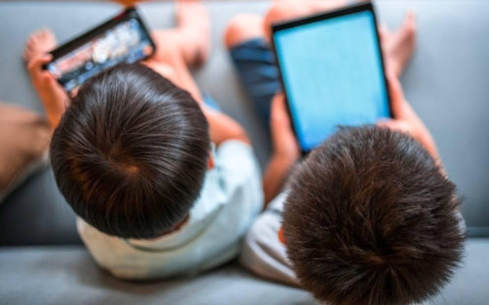 En el tiempo libre de los chicos, avance arrollador del universo digital