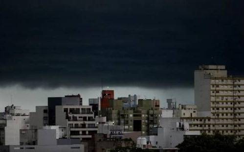 El temido pronóstico del tiempo para La Plata: ciclogénesis con días de lluvias intensas