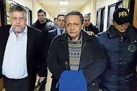 Causa cuadernos: para los peritos, los escribió el chofer Centeno