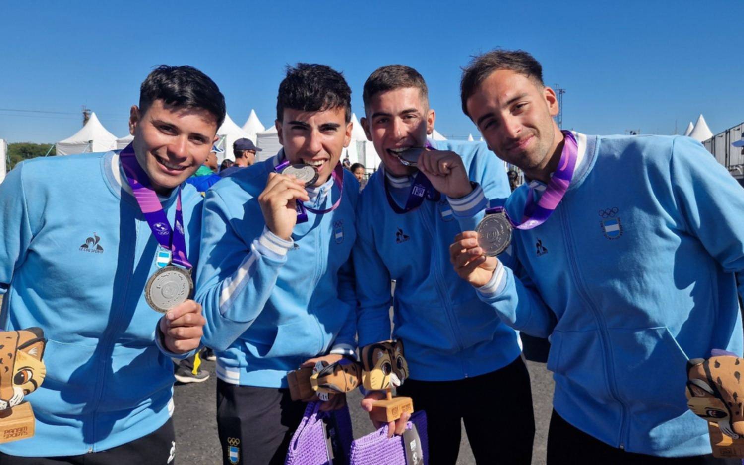 Medalla de plata para remeros de Regatas La Plata en los Panamericanos Junior Asunción 2025