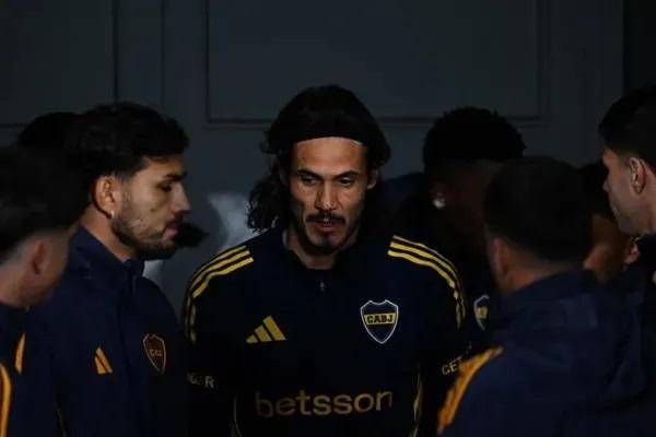 Russo banca a Cavani pese a su sequía goleadora