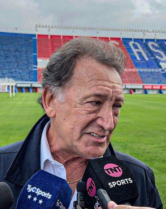 Volvió Moretti y renunció el presidente Julio Lopardo