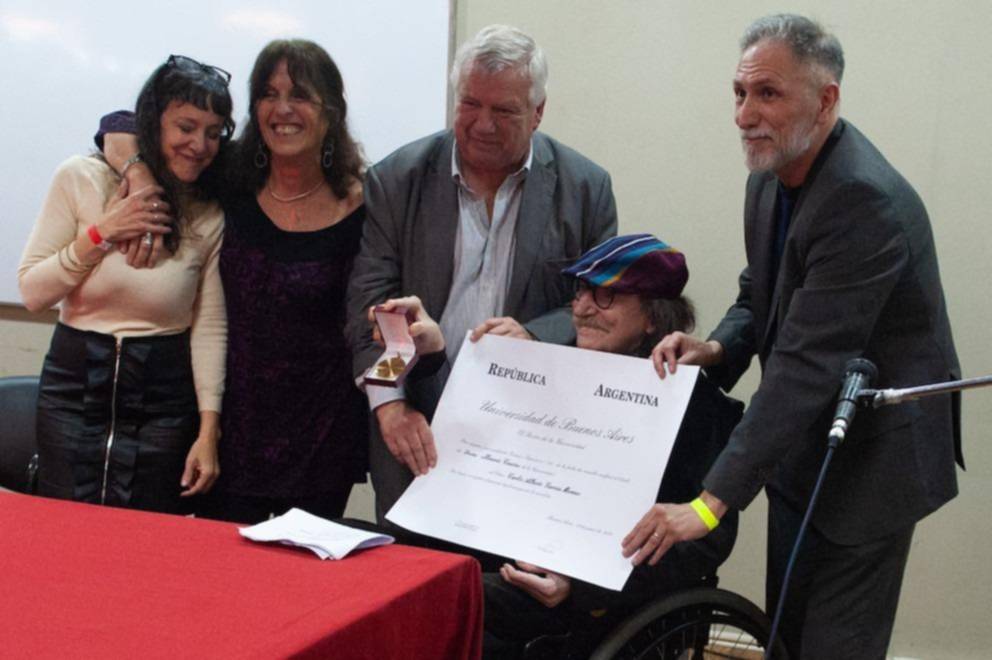 Doctor Charly: la UBA lo reconoció con el Honoris Causa