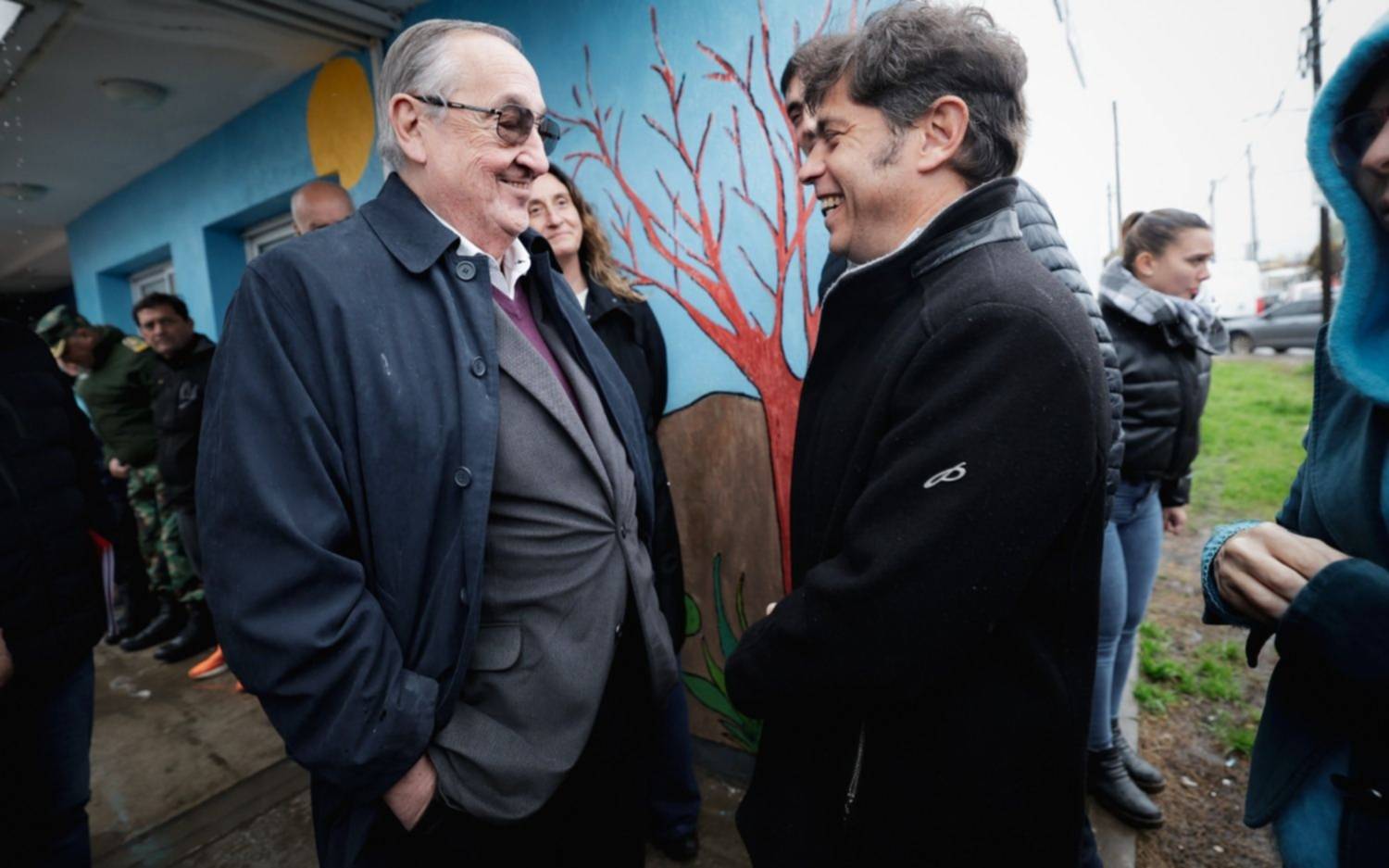 Kicillof en Tandil: "Un gobernador del peronismo y un intendente del radicalismo estamos juntos para entregar las viviendas"