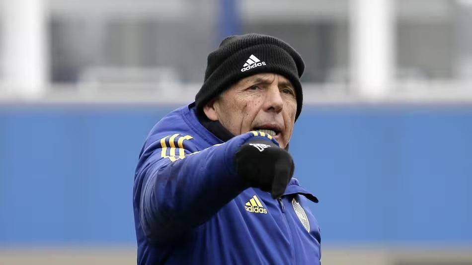 Russo no piensa en tocar demasiado el equipo ante Banfield