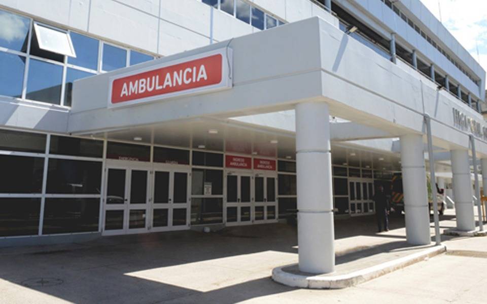 La Plata: jugaba a la play, discutió con su suegro por la cena y lo atacó a puñaladas
