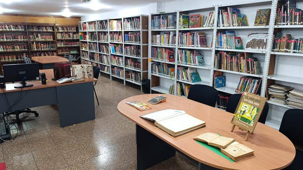 Una biblioteca saca del depósito viejos tesoros de la literatura infantil