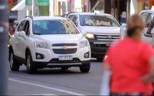 Bahía Blanca: esperan normalizar la entrega de patentes en septiembre