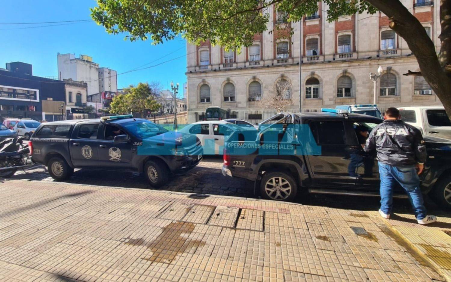 Fentanilo trágico | Ariel García Furfaro en La Plata: seis horas declarando, "que me corten la cabeza" y la culpa a los empleados