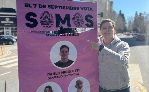 "Que sigan rompiendo banners, vamos a pintar la ciudad de rosa"