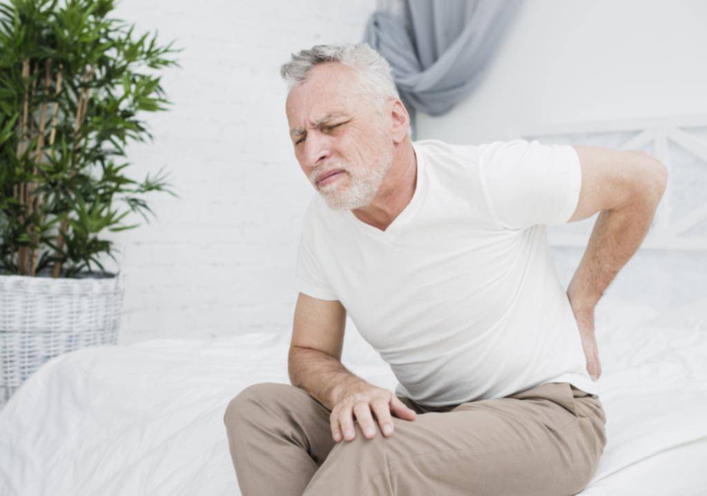 Dolor lumbar: un obstáculo para quienes buscan vivir más y mejor
