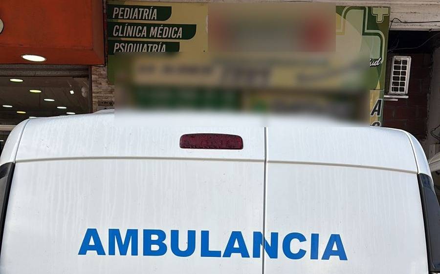 Desbarataron una red ilegal de atención médica: allanamientos en La Plata por la muerte de una mujer
