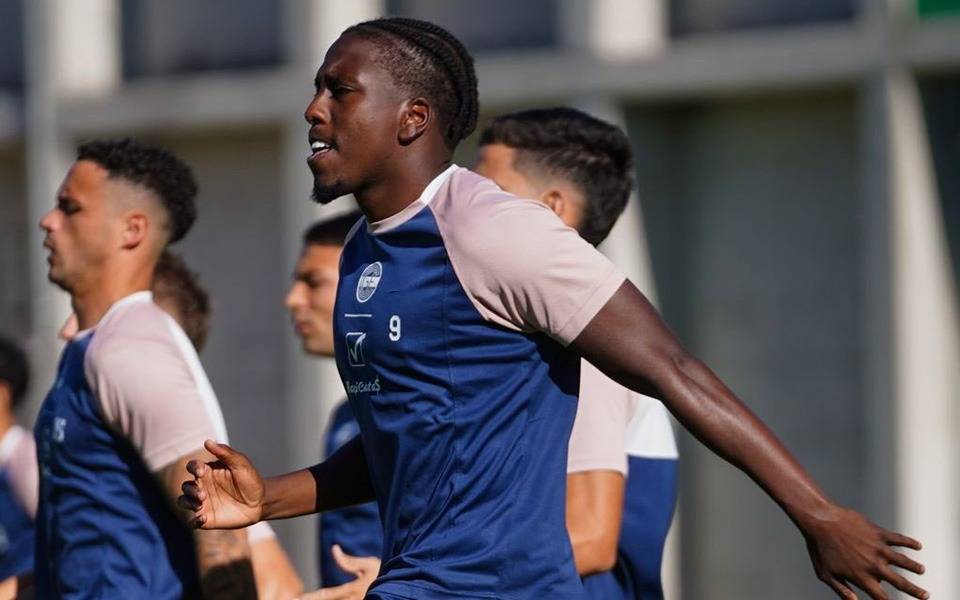 Con Hurtado a la par, Gimnasia vuelve a las prácticas enfocado en Atlético Tucumán