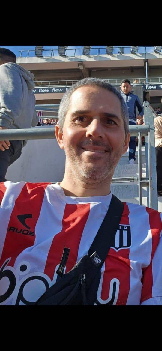 Dolor en La Plata por la muerte del ingeniero mecánico Ramiro Ariel Silvapobas