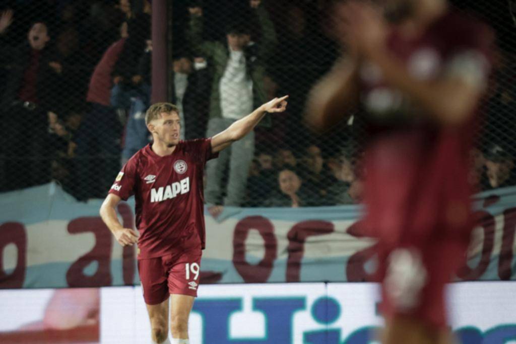 Bronca en Lanús: pareja de Castillo alentó a River
