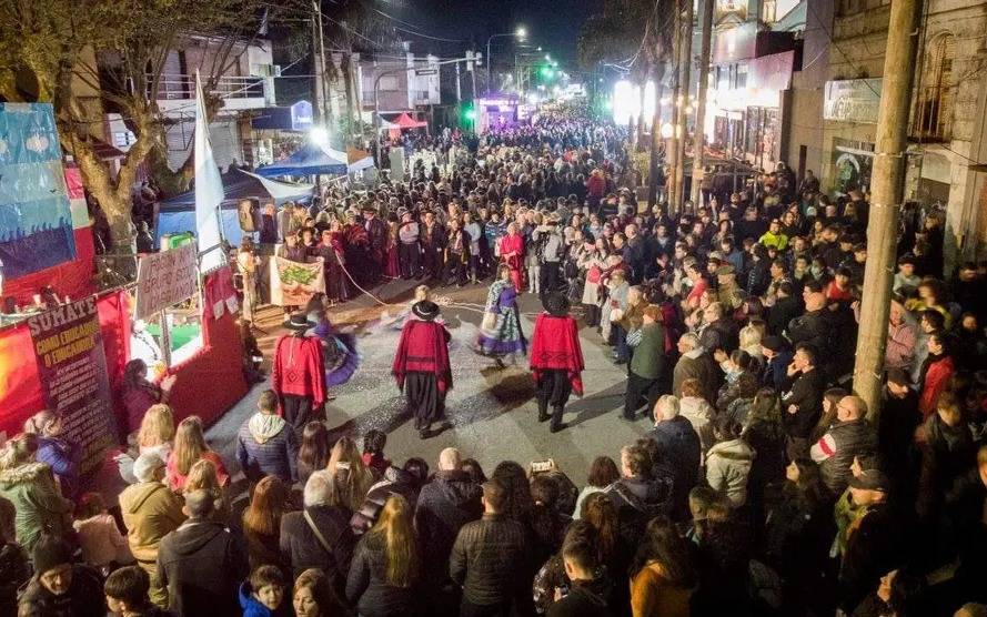 Bernal posterga desfile de su aniversario y los Fogones se realizarán el 13 de septiembre