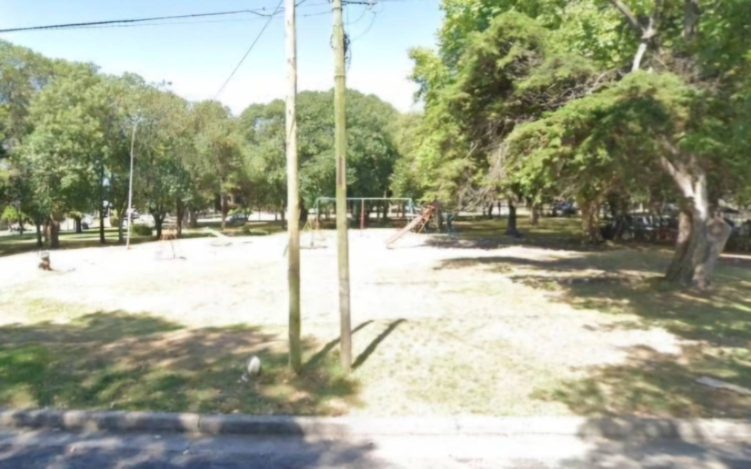 Concejales reclaman mejoras en plazas de Mar del Plata y piden incluirlas en el plan Bapro