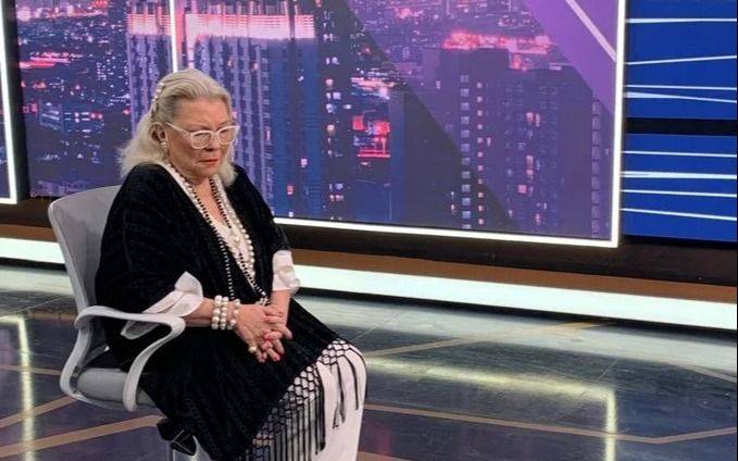 Carrió disparó fuerte contra Karina Milei: dijo que es "el personaje más oscuro" del Gobierno