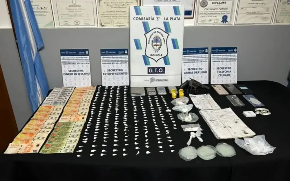 Operativo, allanamiento y cinco detenidos en la Megatoma de Los Hornos