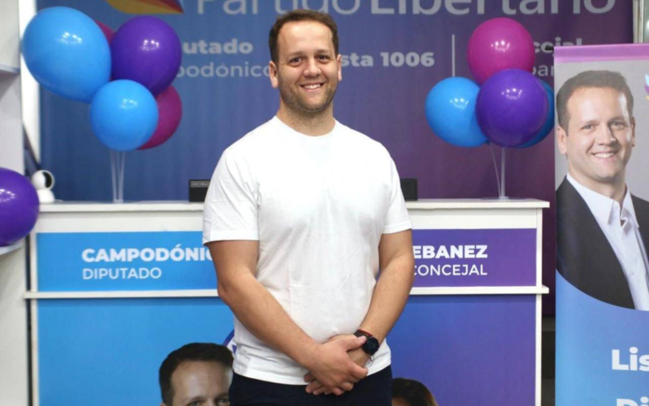 En La Plata, candidato libertario José Ignacio Campodónico pidió combatir a "la casta", pero de LLA y PRO