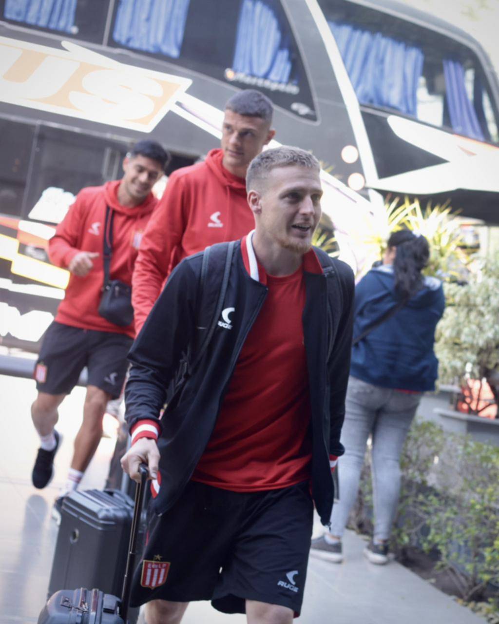 Quiere recuperar el liderazgo en Santiago