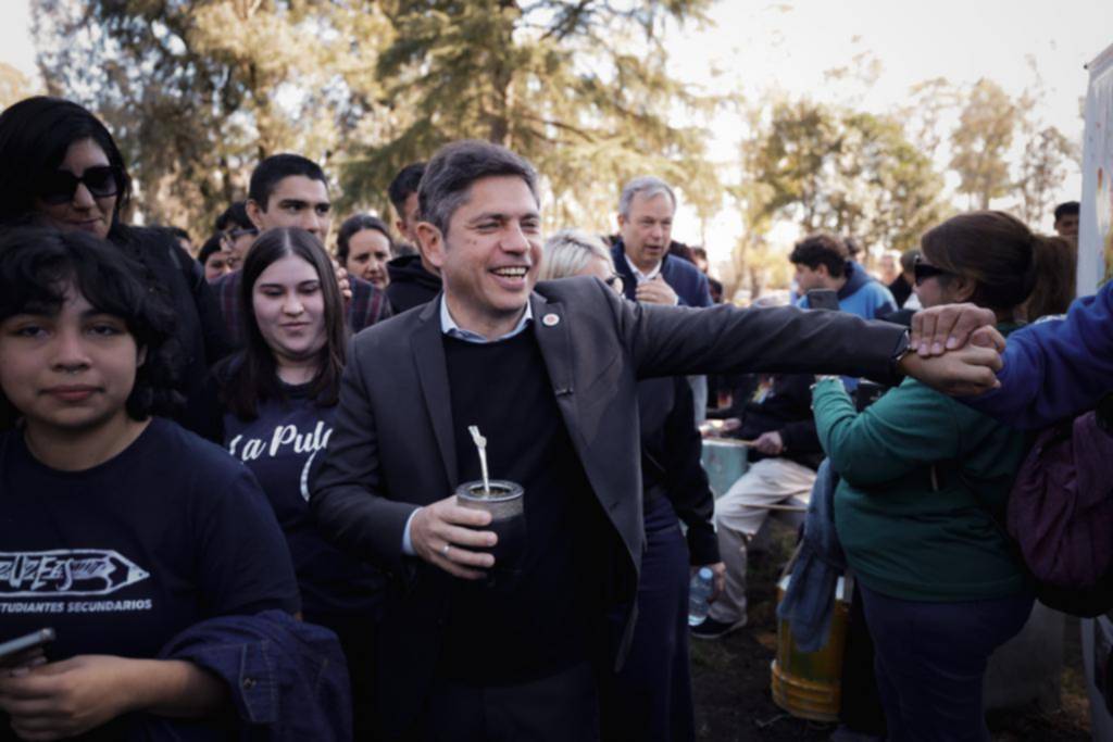 Kicillof busca consolidar una ventaja en la Tercera y juntó a intendentes