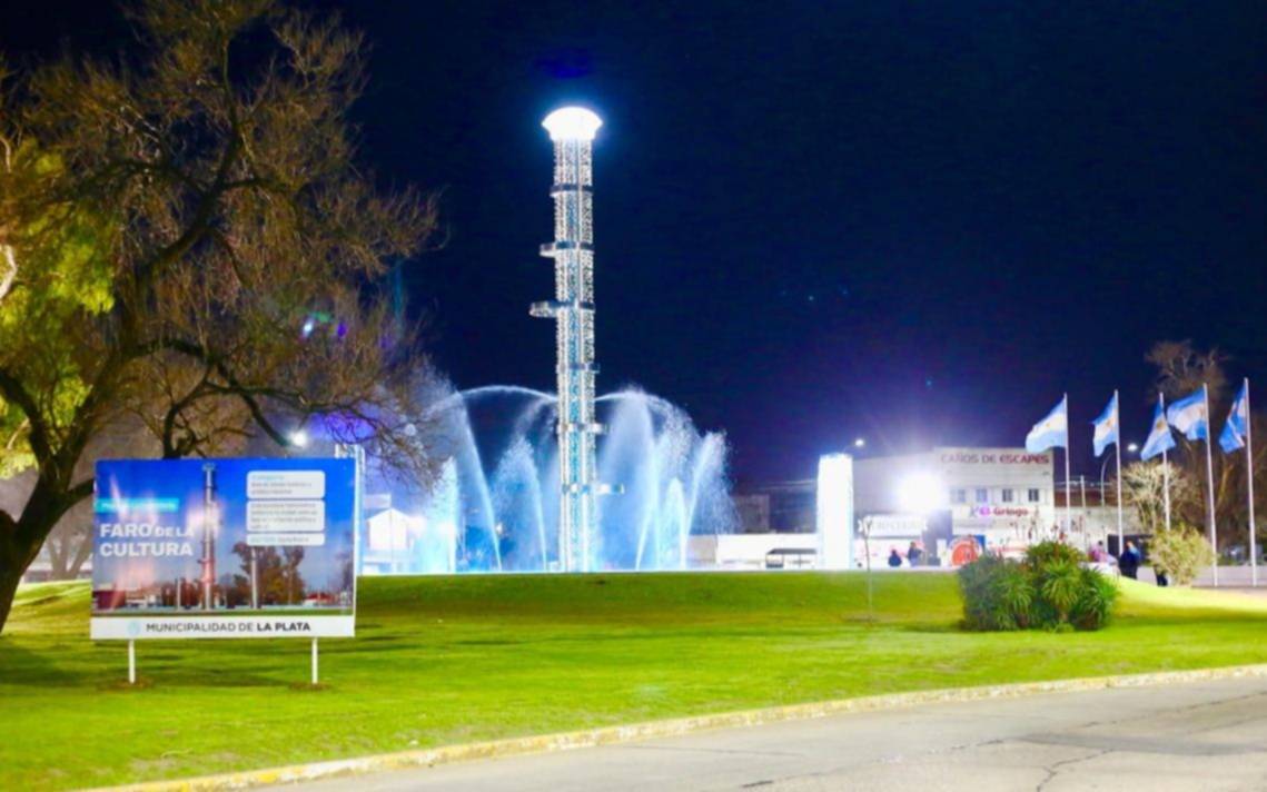 Renovaron el emblemático Faro de la Cultura de Tolosa