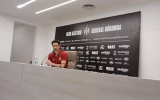 Domínguez admitió que se equivocó en el planteo: "No fue uno de mis mejores días"