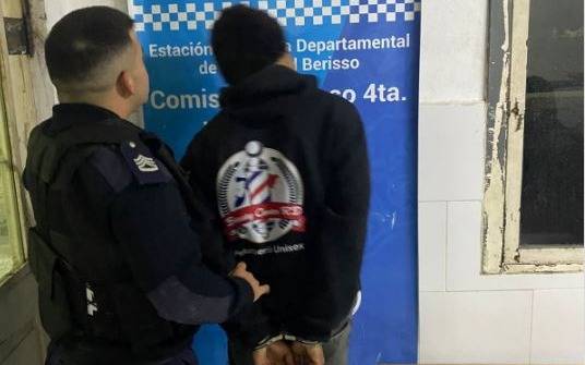 Detienen a un joven en Berisso por golpear a su pareja