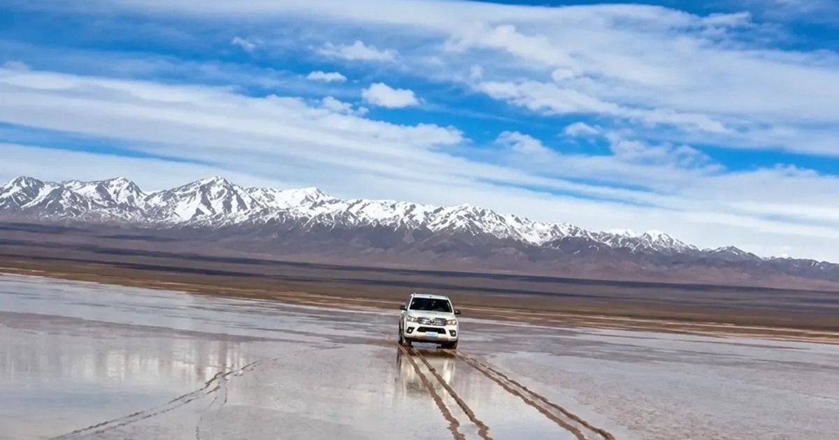 Entró con una camioneta en Pampa del Leoncito y causó un gravísimo daño ambiental | El Dia