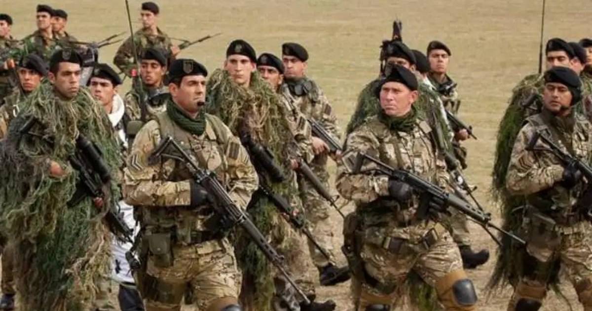 El Gobierno oficializó una actualización salarial escalonada para las Fuerzas Armadas y de Seguridad