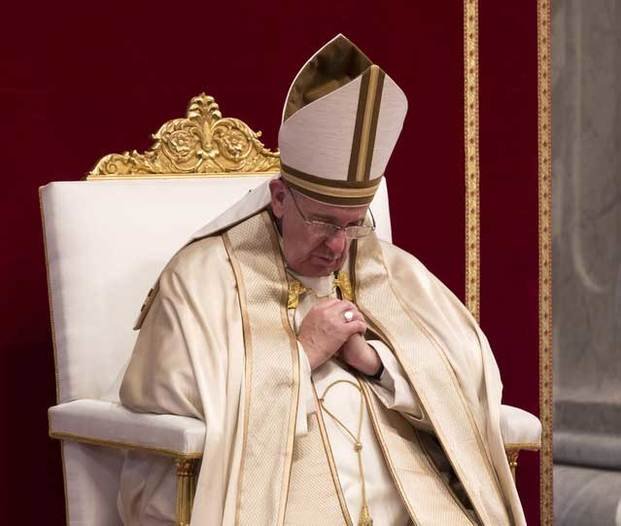El Papa autoriza a todos los sacerdotes a perdonar el aborto