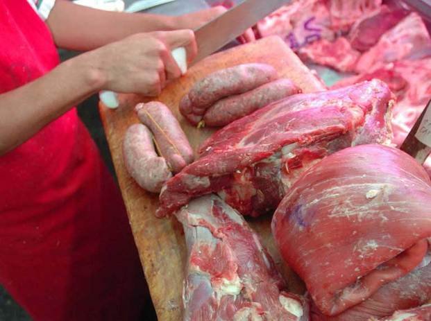 Alimentos contaminados, la causa de más de 200 enfermedades
