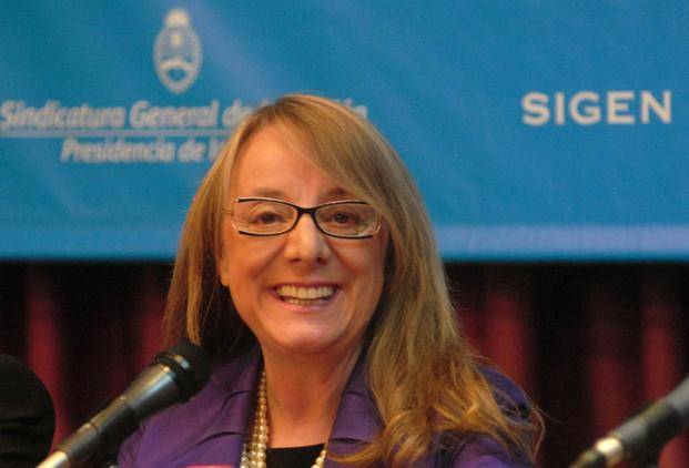 Alicia Kirchner está denunciada por "desvíos de fondos para combatir el hambre"