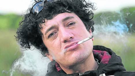 Varios antecedentes por tenencia de drogas y armas de fuego