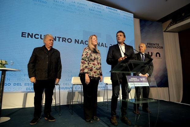 Stolbizer se mostró con Massa pero rechazó especulaciones electorales