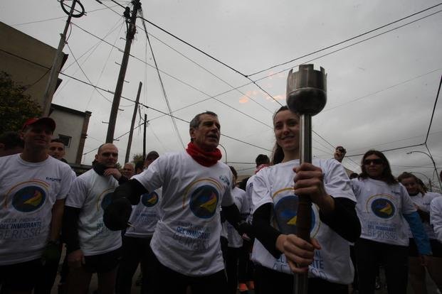 Emotivo arranque de la fiesta del inmigrante