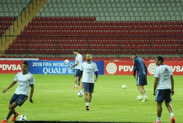 Bauza confirmó tres cambios para enfrentar a Venezuela