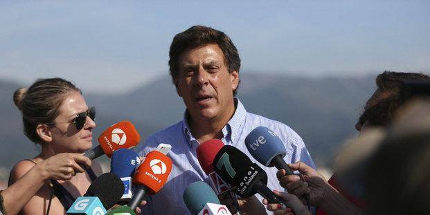 Padres enfrentados tras el divorcio aún en medio del dolor