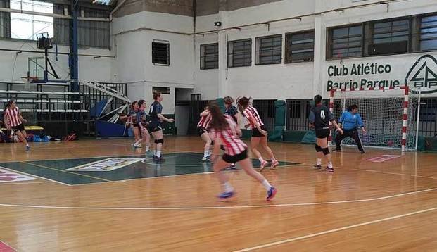 Estudiantes ganó y clasificó