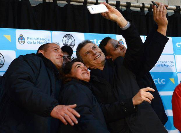 Macri minimiza puja Prat-Gay-Sturzenegger