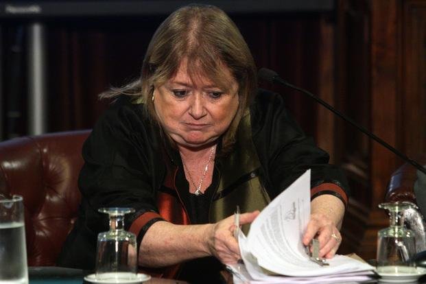 Malcorra dijo que los vuelos a las Islas Malvinas podrían volver en el "corto plazo"