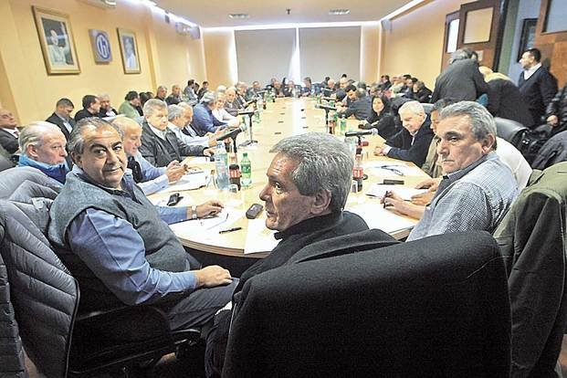 Las importaciones continúan siendo eje de un fuerte debate