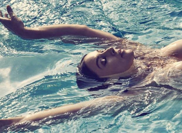 Monica Bellucci, protagonista de una producción de fotos muy hot a los 51 años
