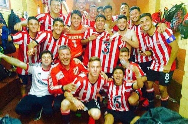La Quinta sigue a pura victoria