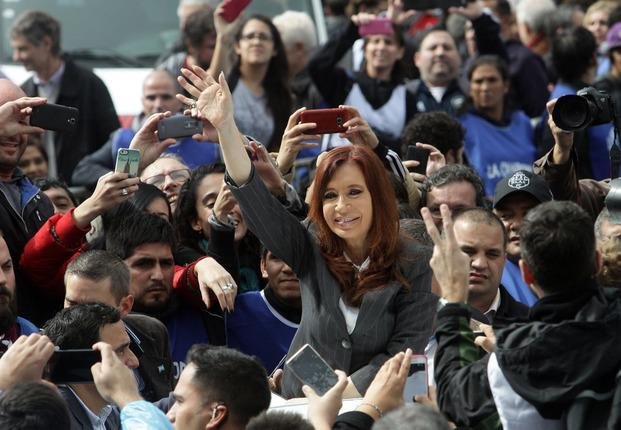 Citan a Cristina por primera vez a indagatoria por la obra pública