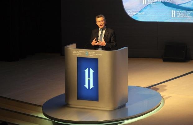 Macri pidió a los dirigentes sindicales "prudencia" ante la amenaza de un paro