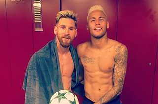 El festejo y la foto de Messi y Neymar después de la espectacular goleada