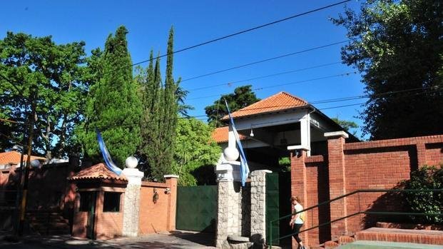 Detienen a "una persona" que "amenazó con colocar una bomba" en Olivos