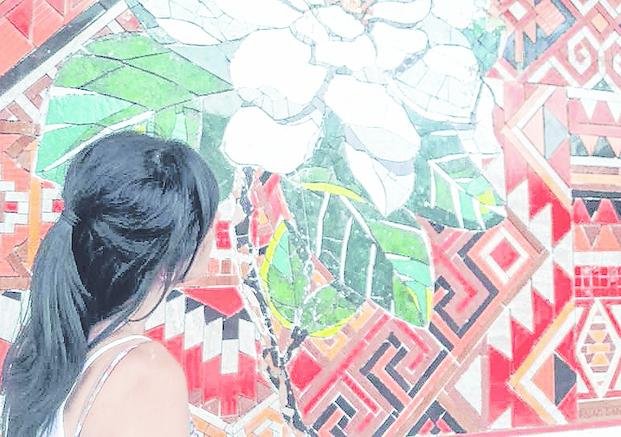 Muralistas platenses participaron en una bienal en Cali